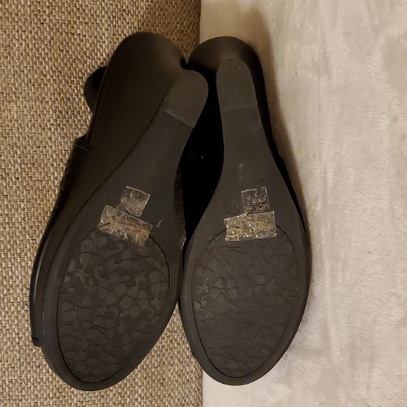 CZ Laundry wedges - Picture 5 of 6